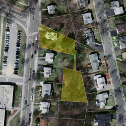 176 Dedham St, Newton MA  02461-2118 aerial view