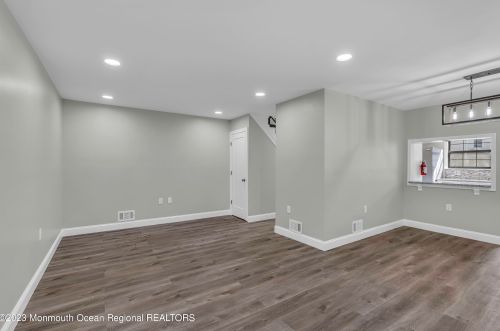 805 Bluebell Dr, Jackson Twp NJ 08527-4116 exterior