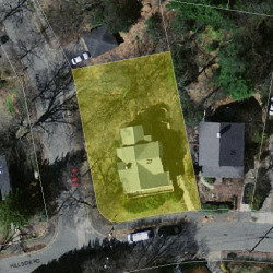27 Hillside Rd, Newton MA  02461-1421 aerial view