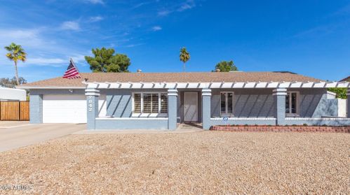 2842 Claire Dr, Phoenix, AZ 85032-5014