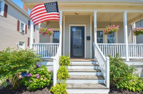 200 Brownell St, New Bedford, MA 02740-2422