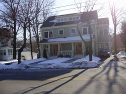 778 Watertown St, Newton, MA 02460-1354