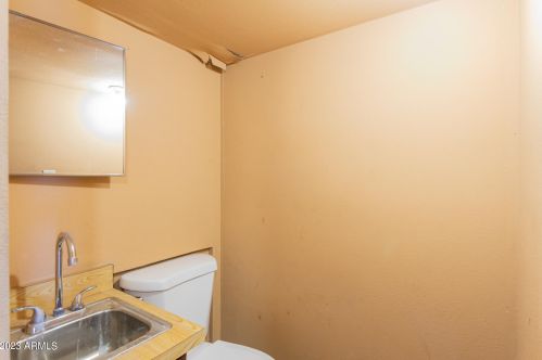 2319 41st Ave, Phoenix AZ  85009-1256 exterior