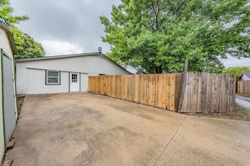 2709 Ivanridge Ln, Garland TX 75044-4617 exterior