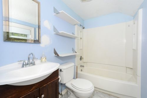 282 June St, Worcester MA 01602-3257 exterior