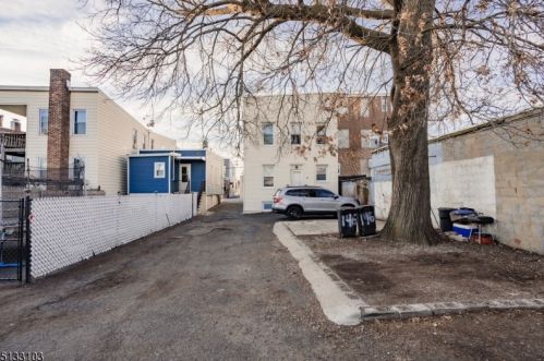 146 Heckel St, Belleville NJ 07109-1059 exterior