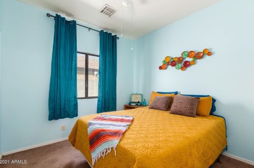 1207 Carson Rd, Phoenix AZ 85041-6615 exterior