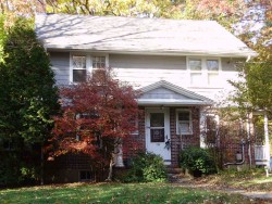 119 Wood End Rd, Newton, MA 02461-1402