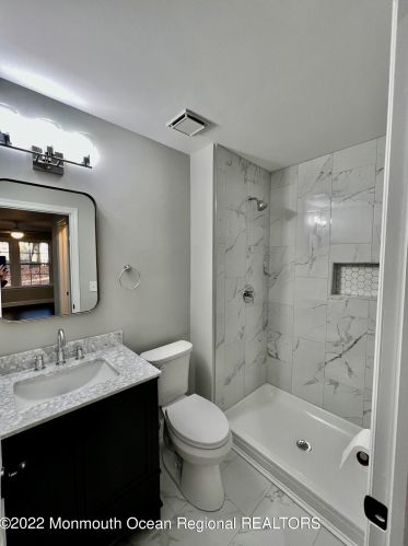 710 Bluebell Dr, Jackson Twp NJ  08527-4113 exterior