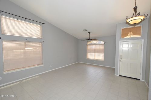 1322 Briarwood Ter, Phoenix AZ  85048-8688 exterior