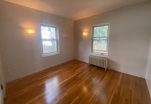 25 Auburn St, Newton MA 02465-2225 exterior