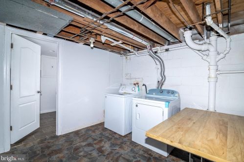 119 Military Dr, West Deptford NJ 08063-1506 exterior