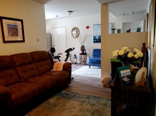 153 Belleville Ave, New Bedford MA 02746-2494 exterior