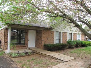 3749 Chamberlain Ct, Louisville KY  40241-1758 exterior