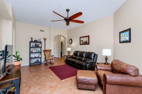 2715 Campo Bello Dr, Phoenix, AZ 85032-1845