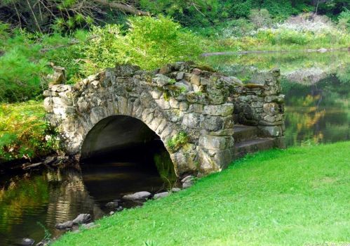 2080 Undermountain Rd, Sheffield MA 01257-9639 exterior