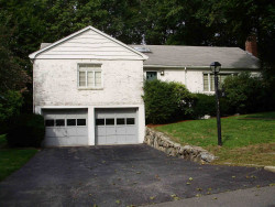 21 White Oak Rd, Newton, MA 02468-1322