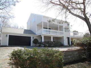 29 Heathberry Rd, Dennis, MA 02638-1162