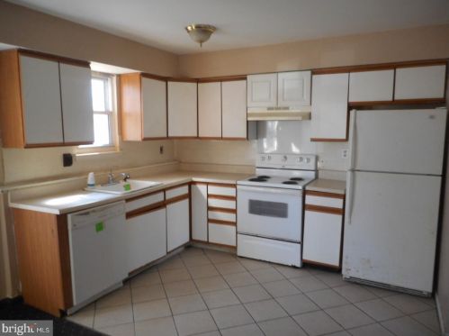 71 Edinshire Rd, Erial NJ  08081-2153 exterior