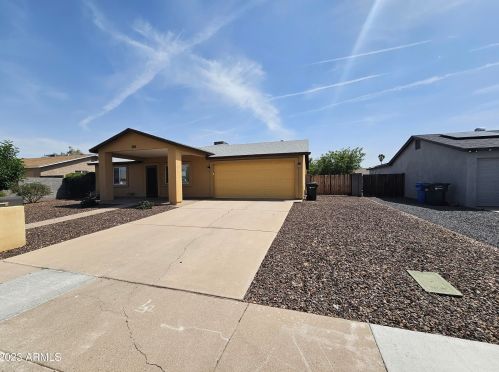 3511 Claire Dr, Phoenix AZ  85032-5130 exterior