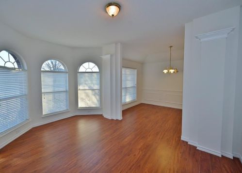 3807 Rosewood Ln, Garland TX  75048-6131 exterior