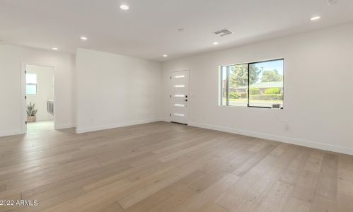 1253 Cambridge Ave, Phoenix AZ  85006-1102 exterior