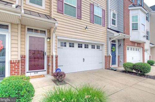 530 Boxwood Ct, West Deptford NJ  08096 exterior