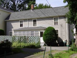 105 Pearl St, Newton, MA 02458-1509