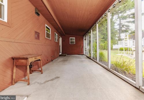 247 King St, West Deptford NJ 08096-2229 exterior