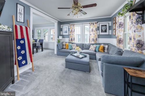 122 Sta Dr, West Deptford NJ 08096-3543 exterior