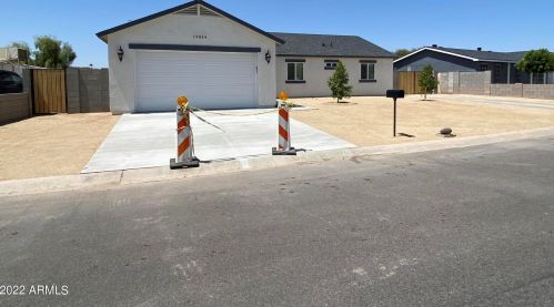 19854 29th St, Phoenix, AZ 85050-3502