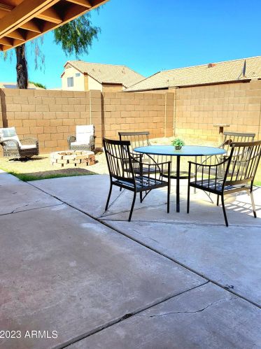 8520 Cambridge Ave, Phoenix AZ 85008-1215 exterior