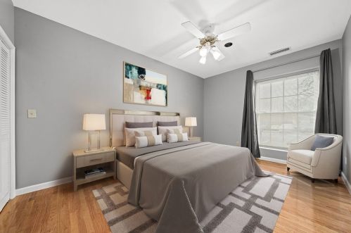 21 Linden St, Quincy MA 02170-1823 exterior