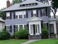 65 Waban St, Newton, MA 02458-1456