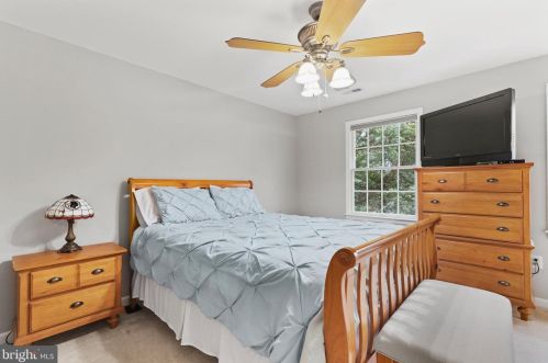 1176 Bayview Ave, Shady Side MD 20764-9523 exterior