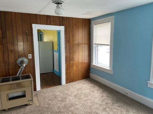 13 Abbott St, Worcester MA 01602-2761 exterior