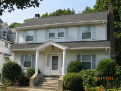 1597 Centre St, Newton, MA 02461-1256