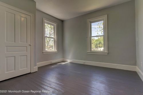 245 Barber Ave, West Deptford NJ  08096-2612 exterior