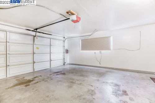 1225 Sandelin Ave, San Leandro CA  94577-3956 exterior