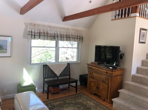 25 Locust Rd, Eastham MA 02642-2454 exterior