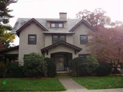 44 Hancock Ave, Newton, MA 02459-1702