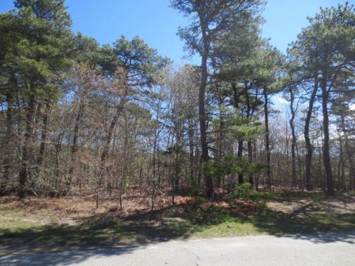 12 Wood Duck Ln, Eastham MA  02642-2488 exterior