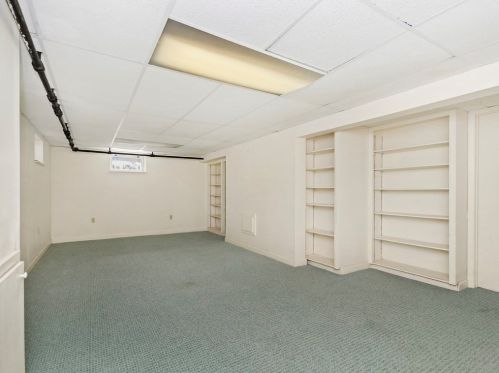 21 Manning St, Needham MA 02494-1509 exterior