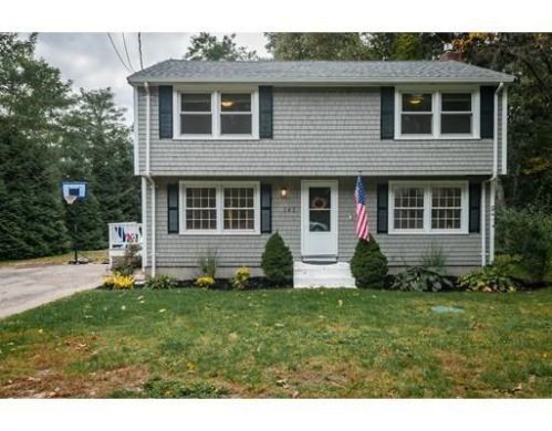 147 Brook Rd, Plymouth, MA 02360-1005