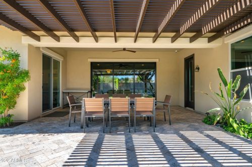 5311 2nd St, Phoenix AZ 85085-7756 exterior