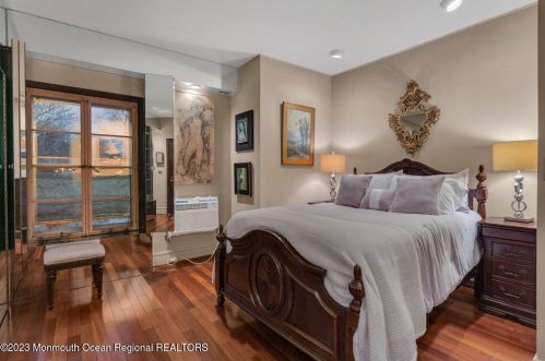 310 Cooper Rd, Tinton Falls NJ 07701-6010 exterior