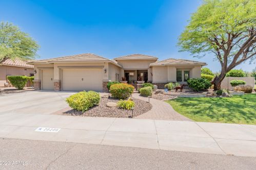 26205 56 Dr, Phoenix AZ 85031-1831 exterior