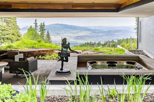 143 White Pne Cyn Rd, Park City UT 84060-6505 exterior