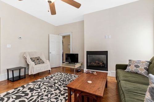 47 Washington St, Newton MA 02458-1450 exterior