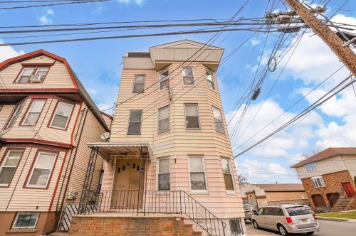 65 Halstead St, Kearny NJ 07032-2077 exterior
